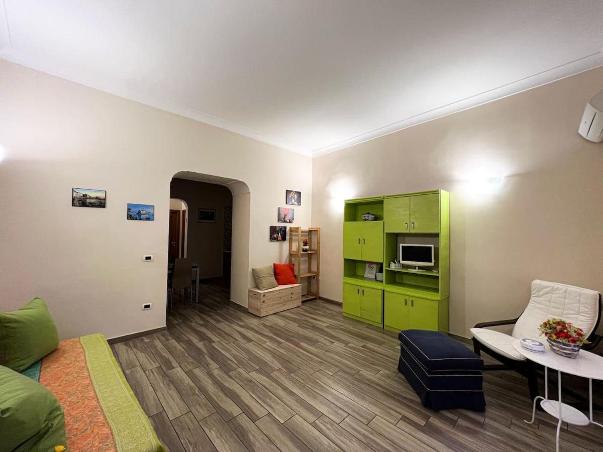 Traversa Toledo, Intero Appartamento Al Plebiscito Napels Buitenkant foto