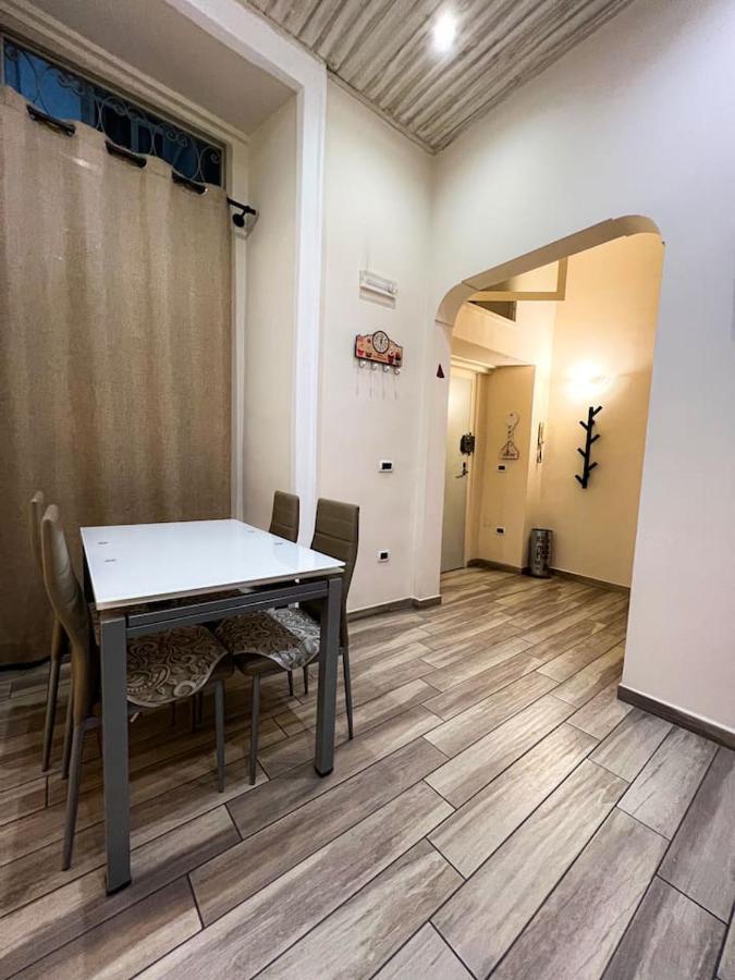Traversa Toledo, Intero Appartamento Al Plebiscito Napels Buitenkant foto